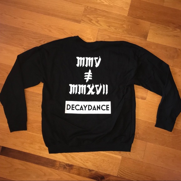 New Decaydance Black Sweatshirt - choose size - Picture 2 of 4